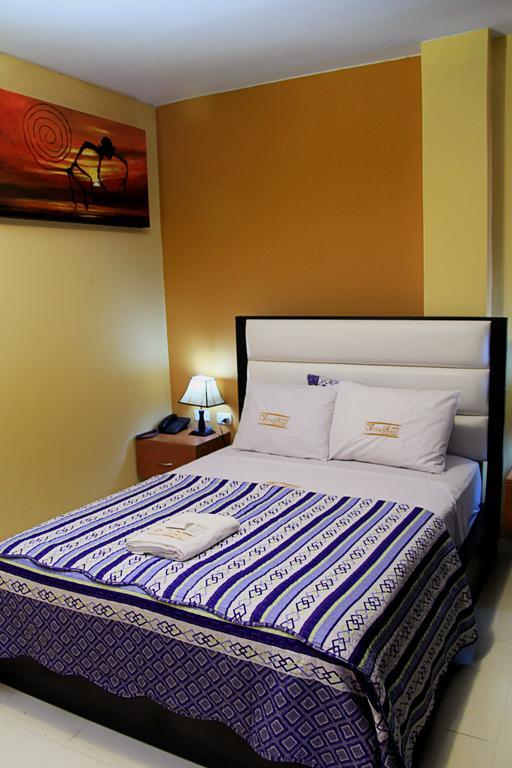 Villa Real Hotel & Suites Chiclayo Szoba fotó