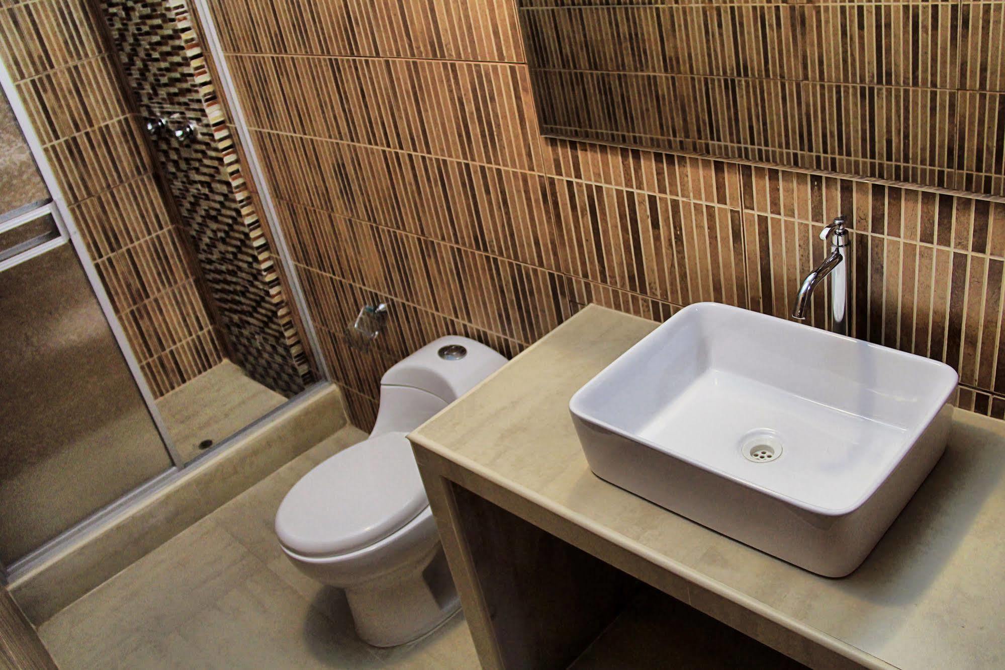 Villa Real Hotel & Suites Chiclayo Kültér fotó